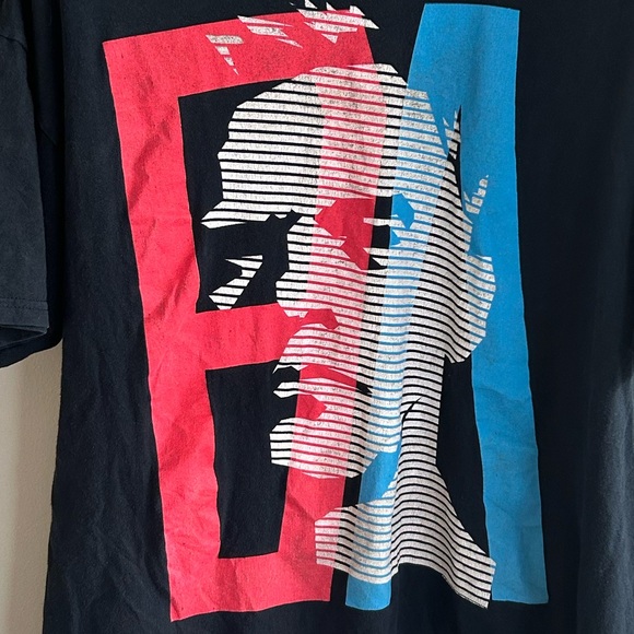 Bryan Adam’s Tour Tee 2012 Size XL - Picture 3 of 3